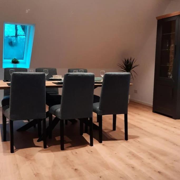 Neubau Ferienwohnung - Wallsbuell Wallsbull エクステリア 写真