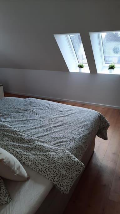 Neubau Ferienwohnung - Wallsbuell Wallsbull エクステリア 写真